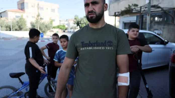 Colonos israelenses atacam vilarejo de Qusra na Cisjordânia